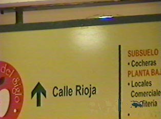 Close-up of direction to Calle Rioja