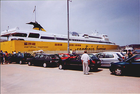 Cars waiting inline to board the ferry to Sardegna