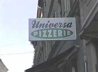 Sign for a pizza restaurant